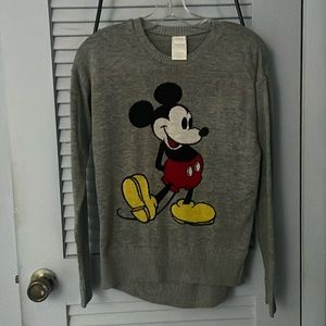 Disney Mickey Mouse Vintage Sweater. Size M